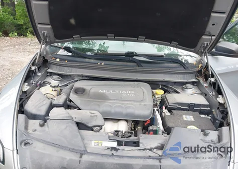 2014 Jeep Cherokee Sport из США, поврежденный, VIN 1C4PJMAB4EW192711